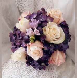 What are your wedding colors??