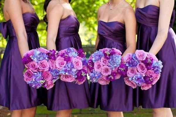 Wedding colors and flowers