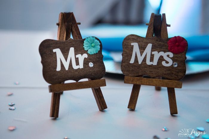 Mr & Mrs Wooden Table Decor