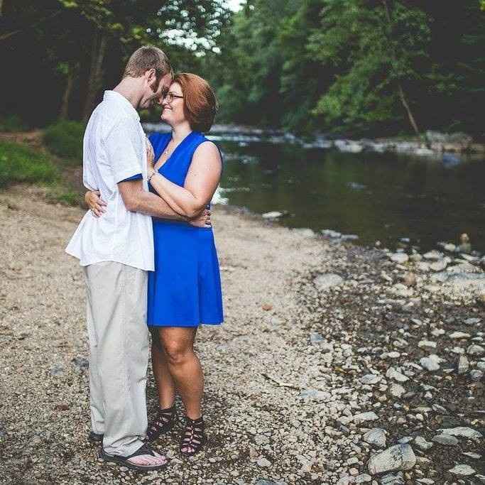 got our engagement photos in :)