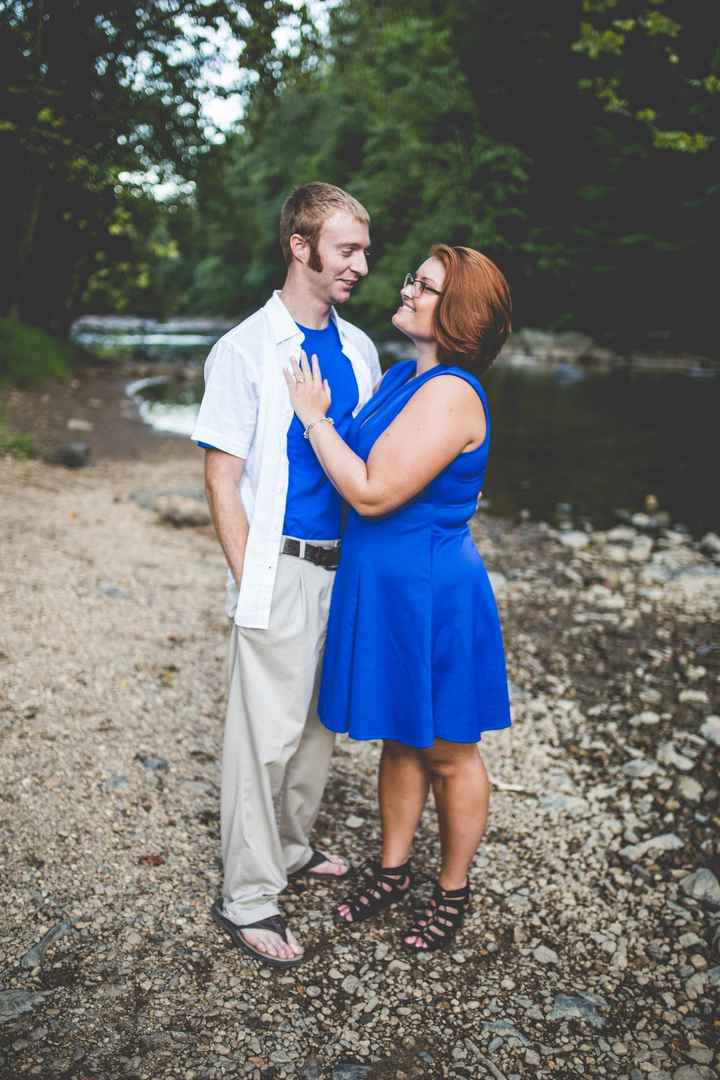 What to wear for engagement photos