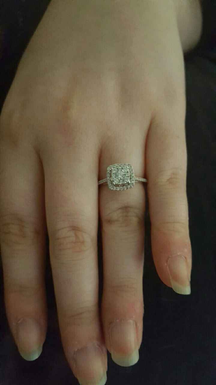 Twist on the ol' Ring Pics!