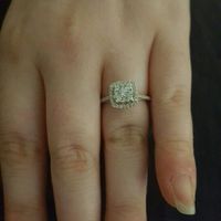 Twist on the ol' Ring Pics!