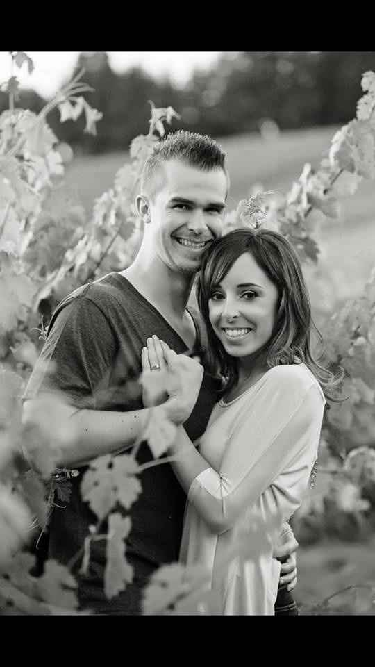 SNEAK PEAK of some of our engagement pictures!!