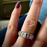 Brides of 2022! Show us your ring! - 1