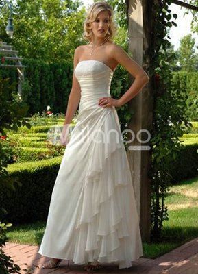 Here it is!!!! pics of me in my 2nd dress from milanoo.com