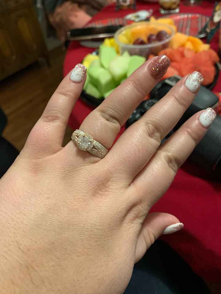 Brides of 2022! Show us your ring! - 1
