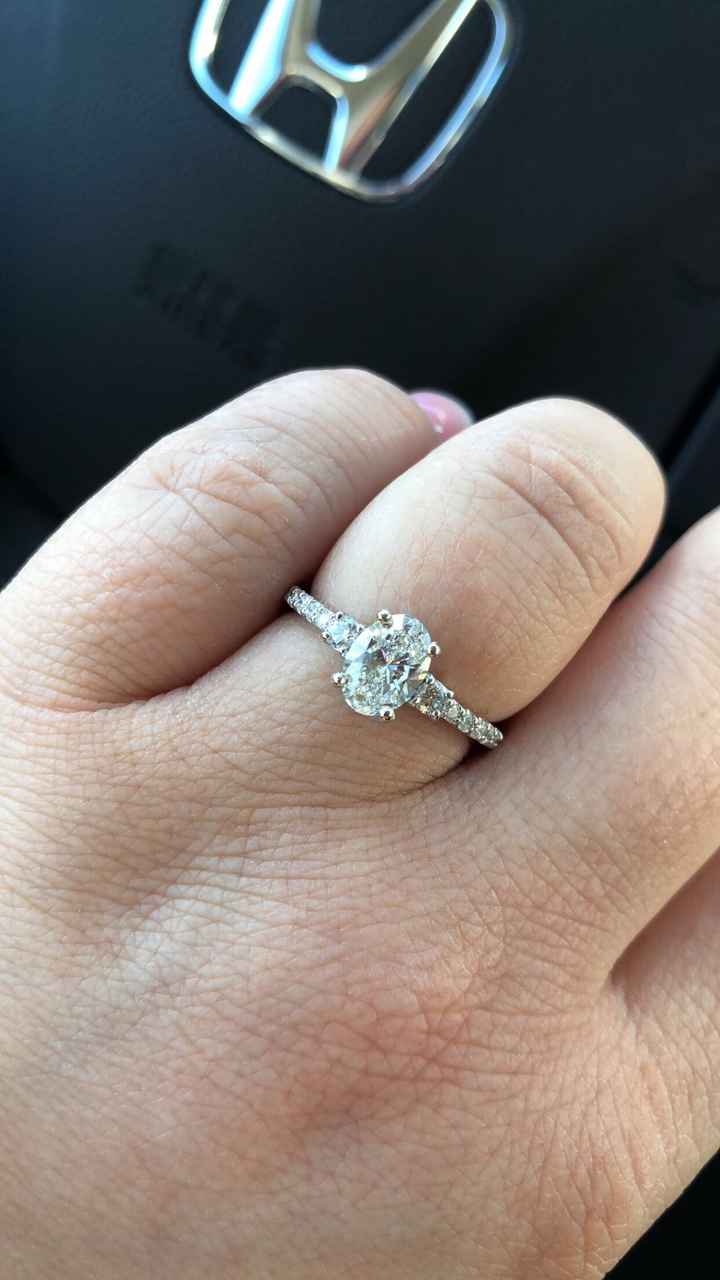 Brides of 2022! Show us your ring! - 1