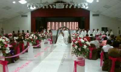 I"m back and married!!!!  (Pic Heavy)