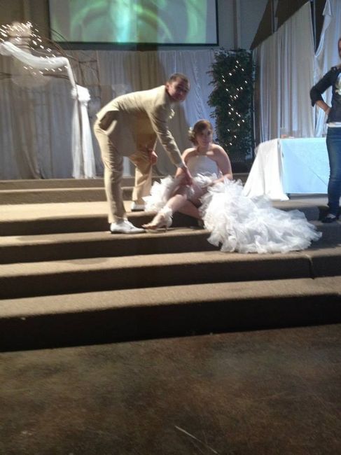I am now Mrs. Sarah Lee *with nonpro pix* :)
