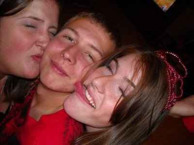 NWR: Show those Embarrassing Pictures