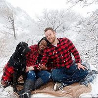 Engagement Photos with Pets: Share Your Tips and Pics!