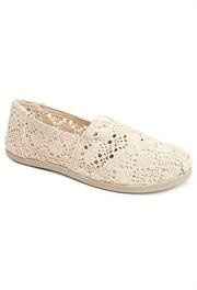Wedding flats? Lace? Toms?