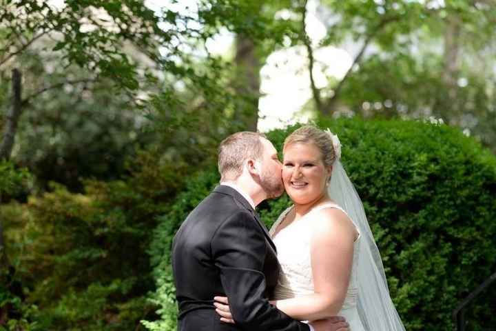 FIRST LOOK PICS ARE IN :)