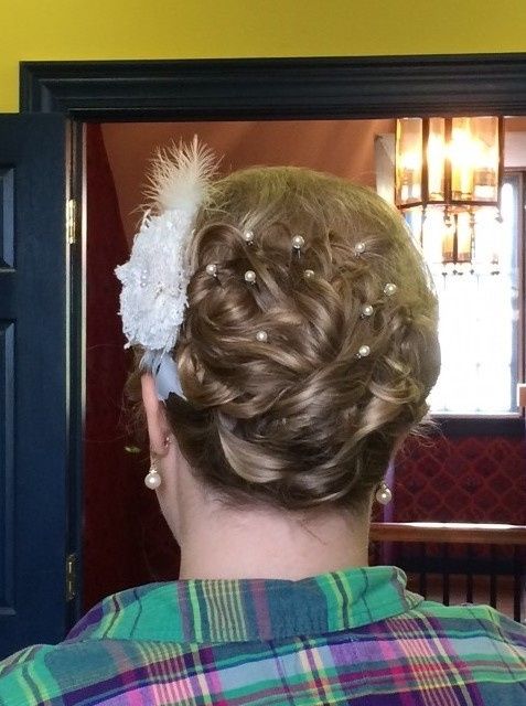 Hair pins or no??