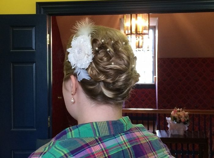 Hair pins or no??