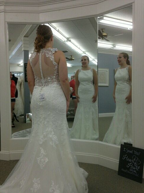 Stella York Brides, Pics Please! 1