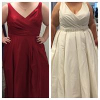 Colors clashing on bride and bridesmaids?