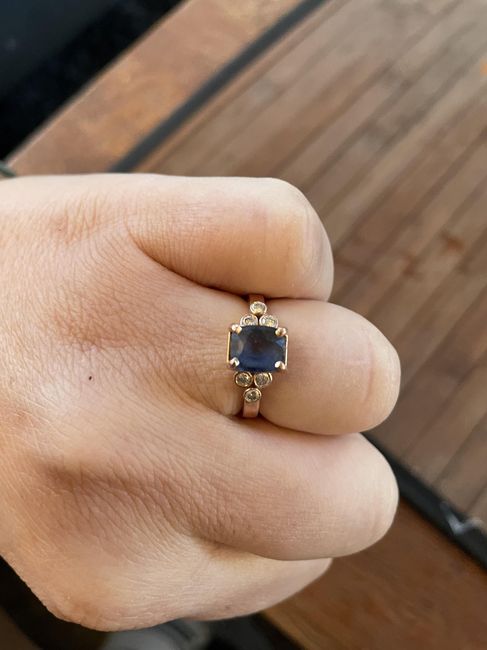 Please show me your non-diamond engagement/wedding ring 8