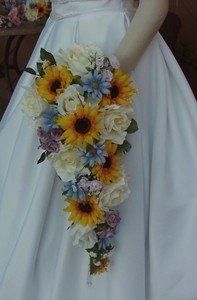 For anyone who plans on using or has used sunflower bouquets.. Can I see yours? *PICS*