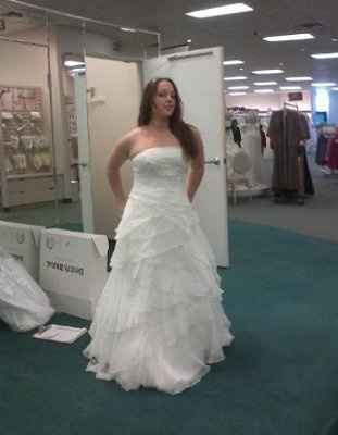 Show off Your Bridal Dress!!