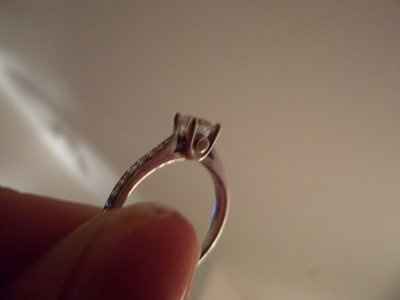 How did he propose & Show off dem raaangs!