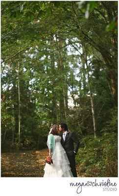 ***DRESS PIC**** 10/7/12 Looking for a big heart willing to pay forward  a wedding dress....??????