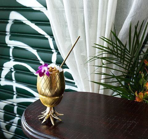 Show me your wedding flutes!