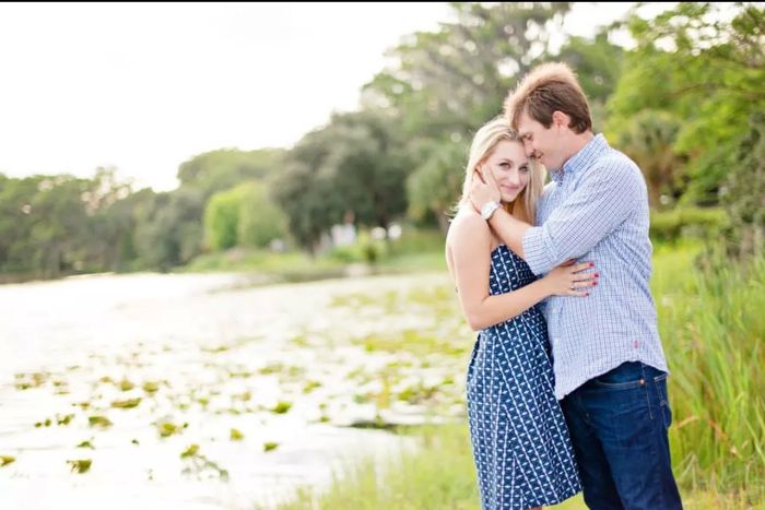 Show me your favorite engagement picture/pose...