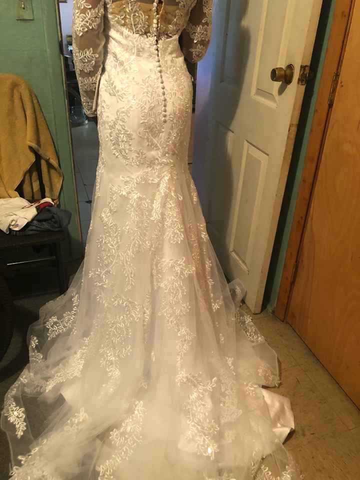 i said Yes to my Dress👗👠it wasn’t button up all the way and it needs a little altered in the front 👰