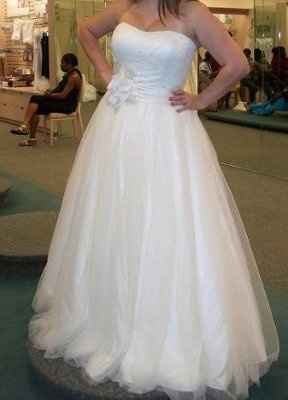 Show me your wedding dress!!!