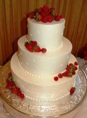 wedding cake minus that thick layer of effing sugar