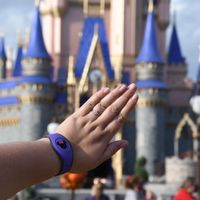 Brides of 2022! Show us your ring! - 1