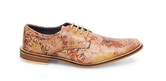 Vent: Curse my Tiny Feet!