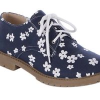 Vent: Curse my Tiny Feet!