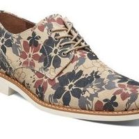 Vent: Curse my Tiny Feet!