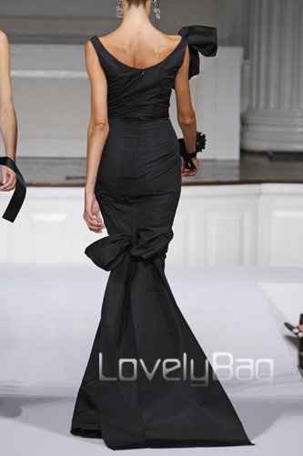 Show me your Bridal Party outfits!!