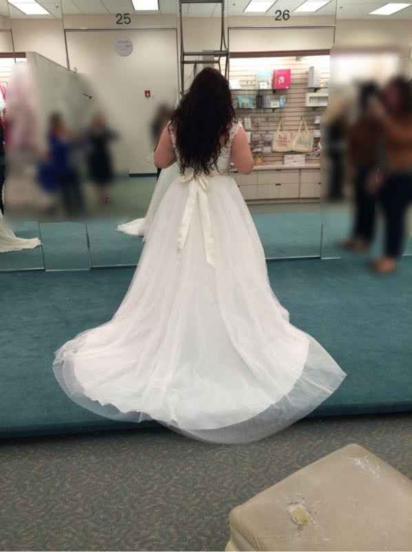 I found my dress!!!