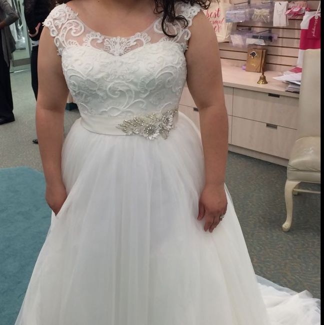 Let's see everyone's dresses