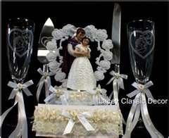 Show me your cake toppers :)
