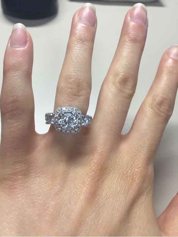 Love ring pics!