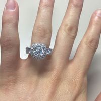 Love ring pics!
