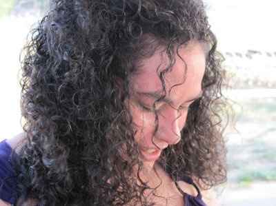 Need hair help ...any body with naturally curly shoulder-length hair?