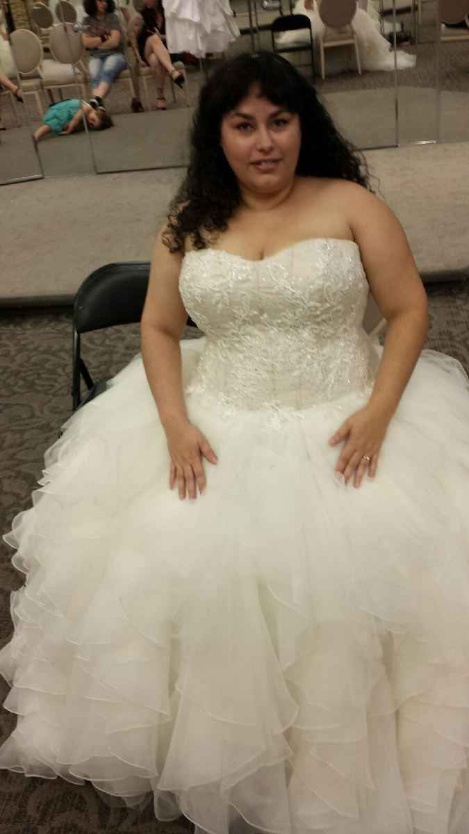 Wanna make sure I got the right dress..... (all these posts about regret are making me have 2nd thou