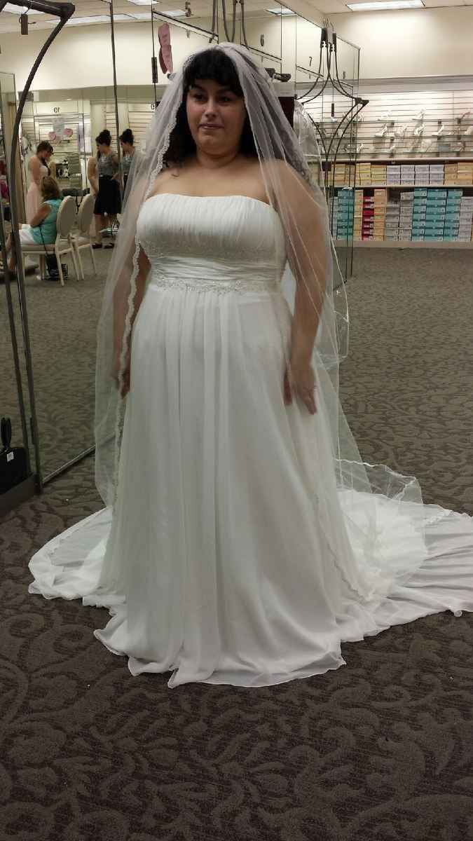 I need more dress porn in my life...