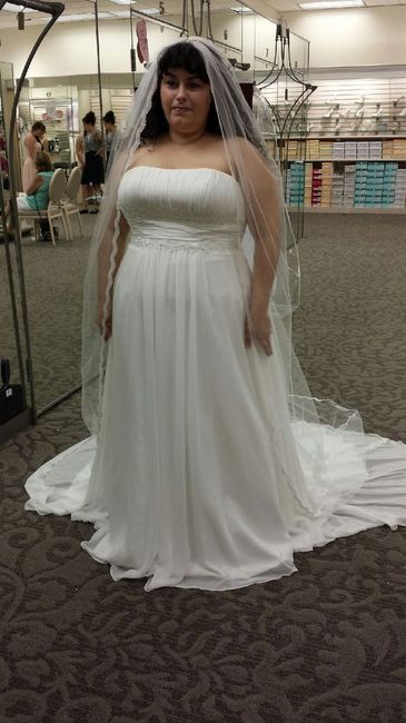 I need more dress porn in my life...