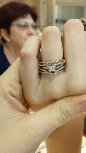 Hey! Need help picking a wedding band!!
