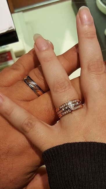 Let's see those rings! And for the Mrs lets see the bands with it ! I LOVE seeing everyone's bling:)