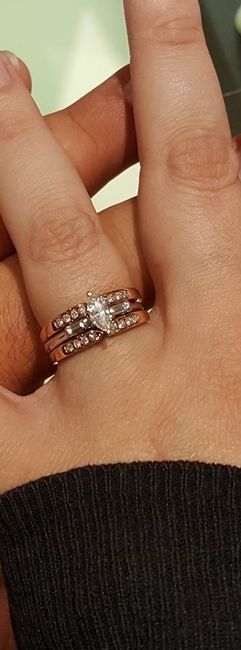 Wedding bands- matching or totally different?