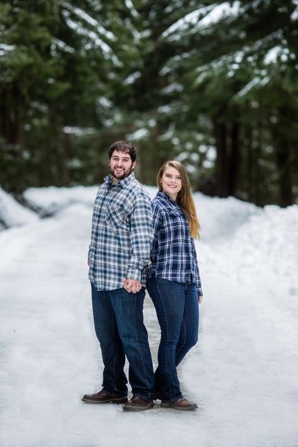 Casual engagement photos outfit - 2